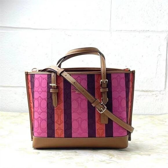 Coach Mollie 25 Tote in signature jacquard with stripes C4086 pink burgu… - Picture 2 of 6